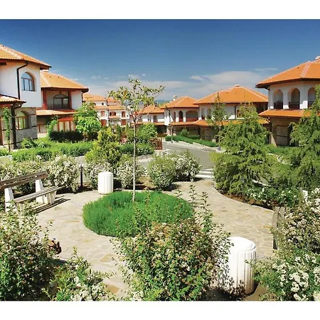 Σπίτι διακοπών Three-bedroom Holiday In Kableshkovo